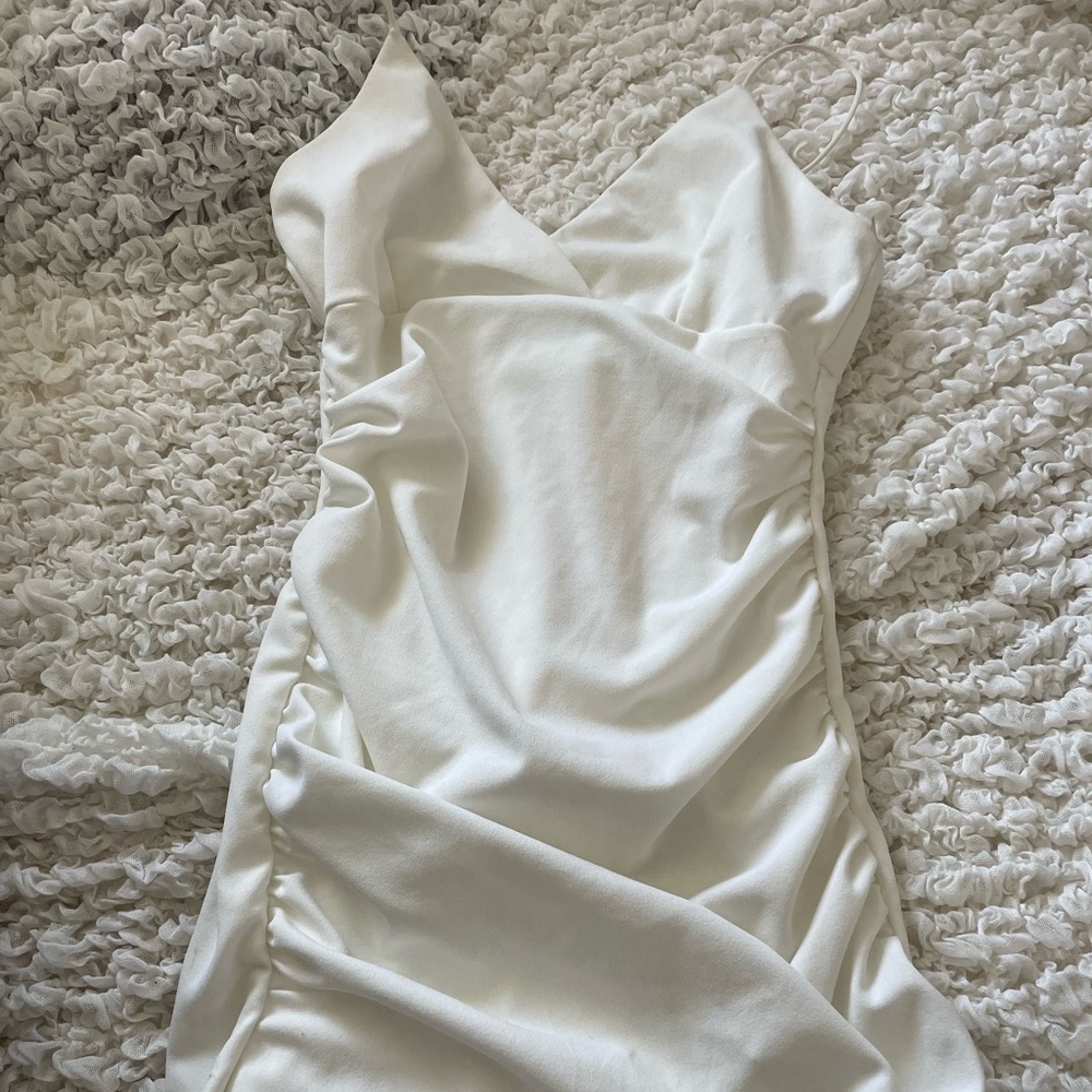 Two Windsor dresses size small